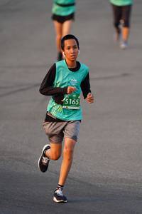 BIB: 5165
                            <button type="button" onclick="openModal(10506586)" class="btn btn-primary btn-sm float-right btn-popup" data-toggle="modal" data-target=".modal-high-quality">
                        <i class="fas fa-shopping-cart"></i> Add to Cart
                    </button>
                                            <button type="button" onclick="isThisMe(10506586, true)" class="btn btn-success btn-sm float-right btn-popup btn-isme hidden" data-toggle="tooltip" data-placement="bottom" title="นี่คือรูปของคุณใช่ไหม คลิกที่นี่เพื่อเอาเข้าอัลบั้ม">
                        <i class="fas fa-plus"></i> Add to album
                    </button>
                    <button type="button" onclick="isThisMe(10506586, false)" class="btn btn-warning btn-sm float-right btn-popup btn-isnotme hidden">
                        <i class="fas fa-ban"></i> Remove from album
                    </button>